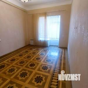 4-к квартира, на длительный срок, 106м2, 3/3 этаж