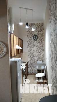 2-к квартира, посуточно, 32м2, 1/2 этаж