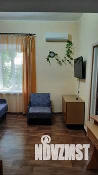 2-к квартира, посуточно, 35м2, 1/2 этаж