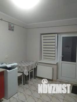 1-к квартира, посуточно, 40м2, 2/2 этаж