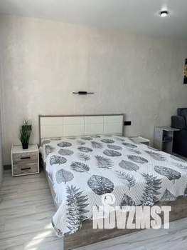 Студия квартира, посуточно, 40м2, 10/10 этаж
