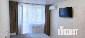 1-к квартира, посуточно, 38м2, 2/5 этаж