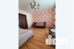 2-к квартира, посуточно, 50м2, 7/9 этаж