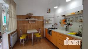 3-к квартира, посуточно, 70м2, 1/1 этаж