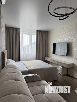 1-к квартира, посуточно, 37м2, 4/6 этаж