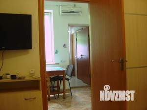 2-к квартира, посуточно, 40м2, 1/1 этаж