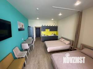 Студия квартира, посуточно, 40м2, 7/10 этаж