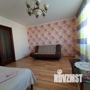 2-к квартира, посуточно, 50м2, 7/9 этаж