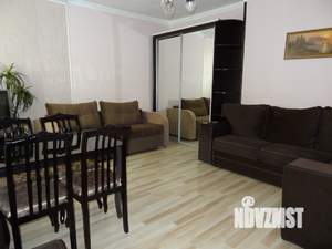 2-к квартира, посуточно, 54м2, 1/1 этаж