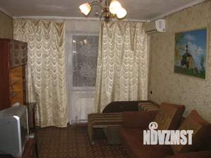 1-к квартира, посуточно, 33м2, 3/5 этаж