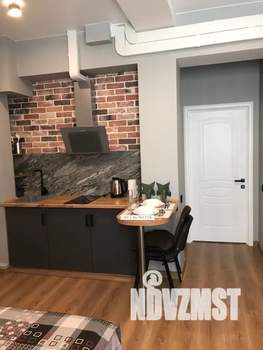 Студия квартира, посуточно, 18м2, 1/6 этаж
