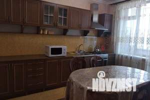 2-к квартира, посуточно, 65м2, 3/5 этаж
