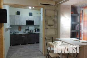 2-к квартира, посуточно, 45м2, 3/3 этаж