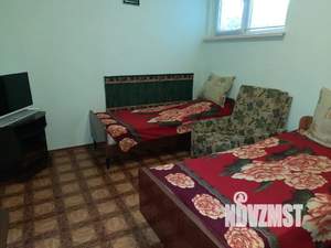 2-к квартира, посуточно, 45м2, -1/2 этаж