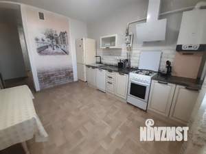 1-к квартира, посуточно, 57м2, 4/6 этаж