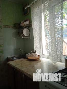 2-к квартира, посуточно, 40м2, 1/1 этаж