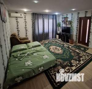 1-к квартира, посуточно, 40м2, 2/2 этаж