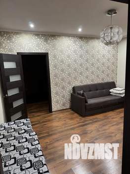 2-к квартира, посуточно, 55м2, 1/1 этаж