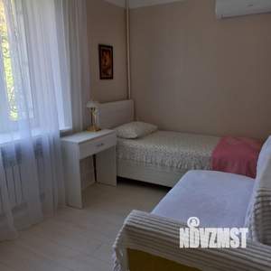 3-к квартира, посуточно, 60м2, 1/3 этаж