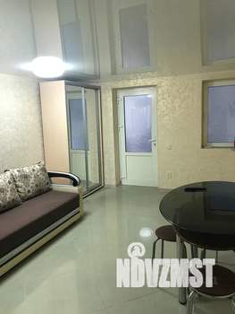 2-к квартира, посуточно, 40м2, 2/4 этаж
