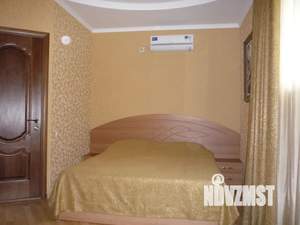 Студия квартира, посуточно, 25м2, 1/9 этаж