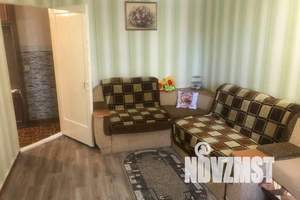 2-к квартира, посуточно, 43м2, 2/5 этаж