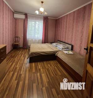 4-к квартира, посуточно, 70м2, 2/2 этаж