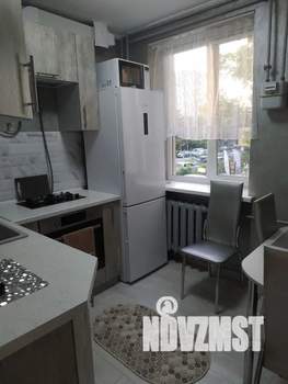 2-к квартира, посуточно, 40м2, 2/4 этаж