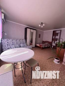 Студия квартира, посуточно, 25м2, 2/2 этаж