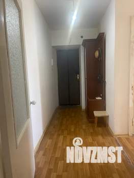 1-к квартира, посуточно, 38м2, 4/9 этаж