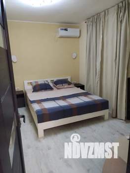 1-к квартира, посуточно, 30м2, 1/2 этаж