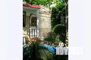 1-к квартира, посуточно, 16м2, 1/1 этаж