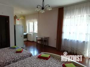 Студия квартира, посуточно, 38м2, 1/2 этаж