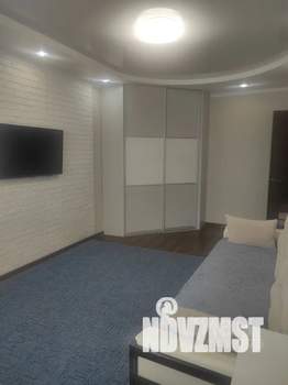 2-к квартира, посуточно, 64м2, 2/5 этаж