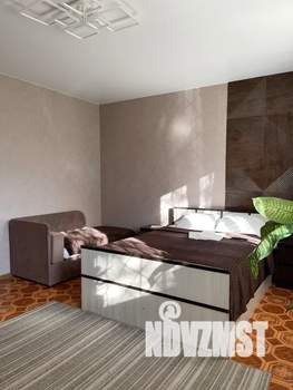 1-к квартира, посуточно, 60м2, 1/2 этаж
