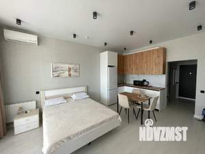 Студия квартира, посуточно, 38м2, 3/9 этаж