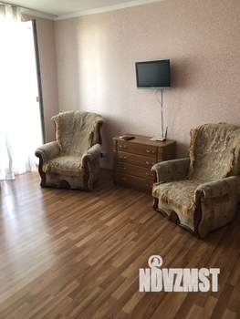 1-к квартира, посуточно, 40м2, 9/9 этаж