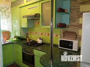 1-к квартира, посуточно, 45м2, 1/2 этаж