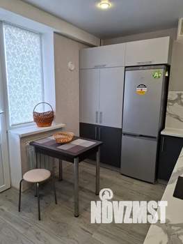 1-к квартира, посуточно, 39м2, 7/10 этаж