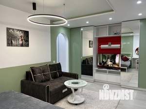 1-к квартира, посуточно, 37м2, 1/1 этаж