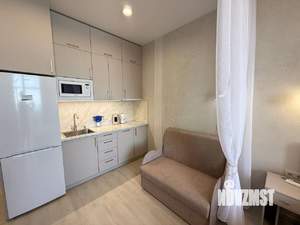 Студия квартира, посуточно, 32м2, 6/9 этаж