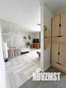 1-к квартира, посуточно, 35м2, 6/9 этаж