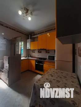 2-к квартира, посуточно, 45м2, 1/2 этаж