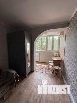 Студия квартира, посуточно, 25м2, 1/5 этаж