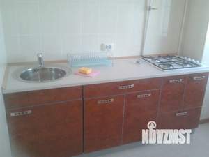 1-к квартира, посуточно, 40м2, 9/9 этаж