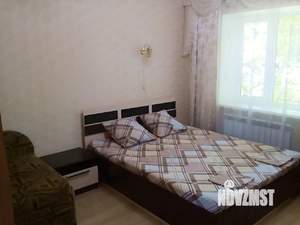 2-к квартира, посуточно, 45м2, 1/2 этаж