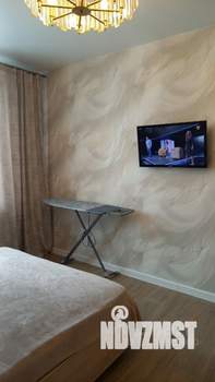 1-к квартира, посуточно, 37м2, 6/9 этаж