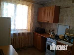 1-к квартира, посуточно, 40м2, 1/10 этаж
