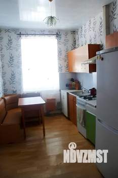 3-к квартира, посуточно, 44м2, 2/2 этаж