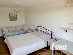 1-к квартира, посуточно, 65м2, 1/1 этаж
